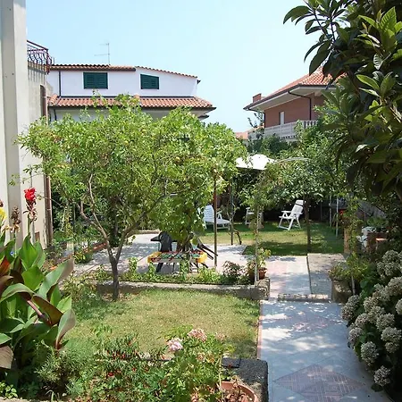 Francesca Bed & Breakfast