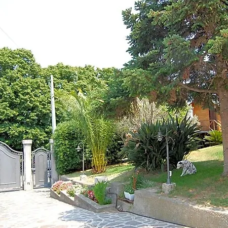 Francesca 4*