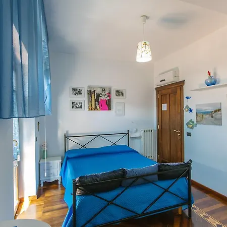 Couette-café Francesca 4*