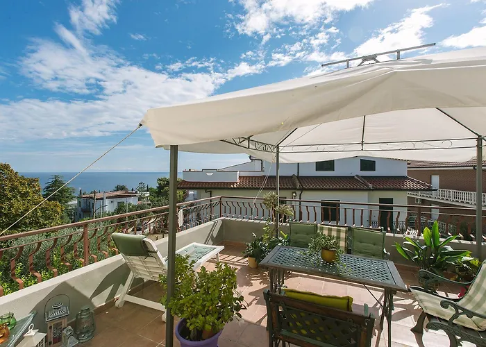 Francesca Alojamento de Acomodação e Pequeno-almoço 4*