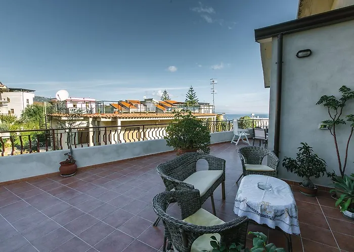 Francesca Alojamento de Acomodação e Pequeno-almoço 4*